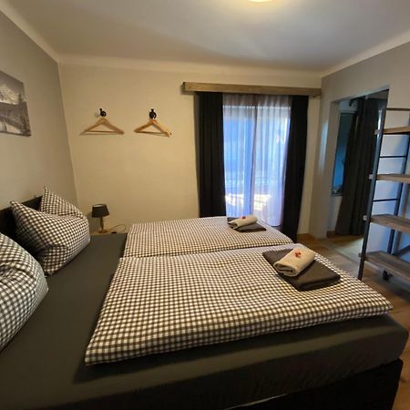 Appartement Kuhglocken Ferienhaus Fuenf Sinne Döbriach Kültér fotó