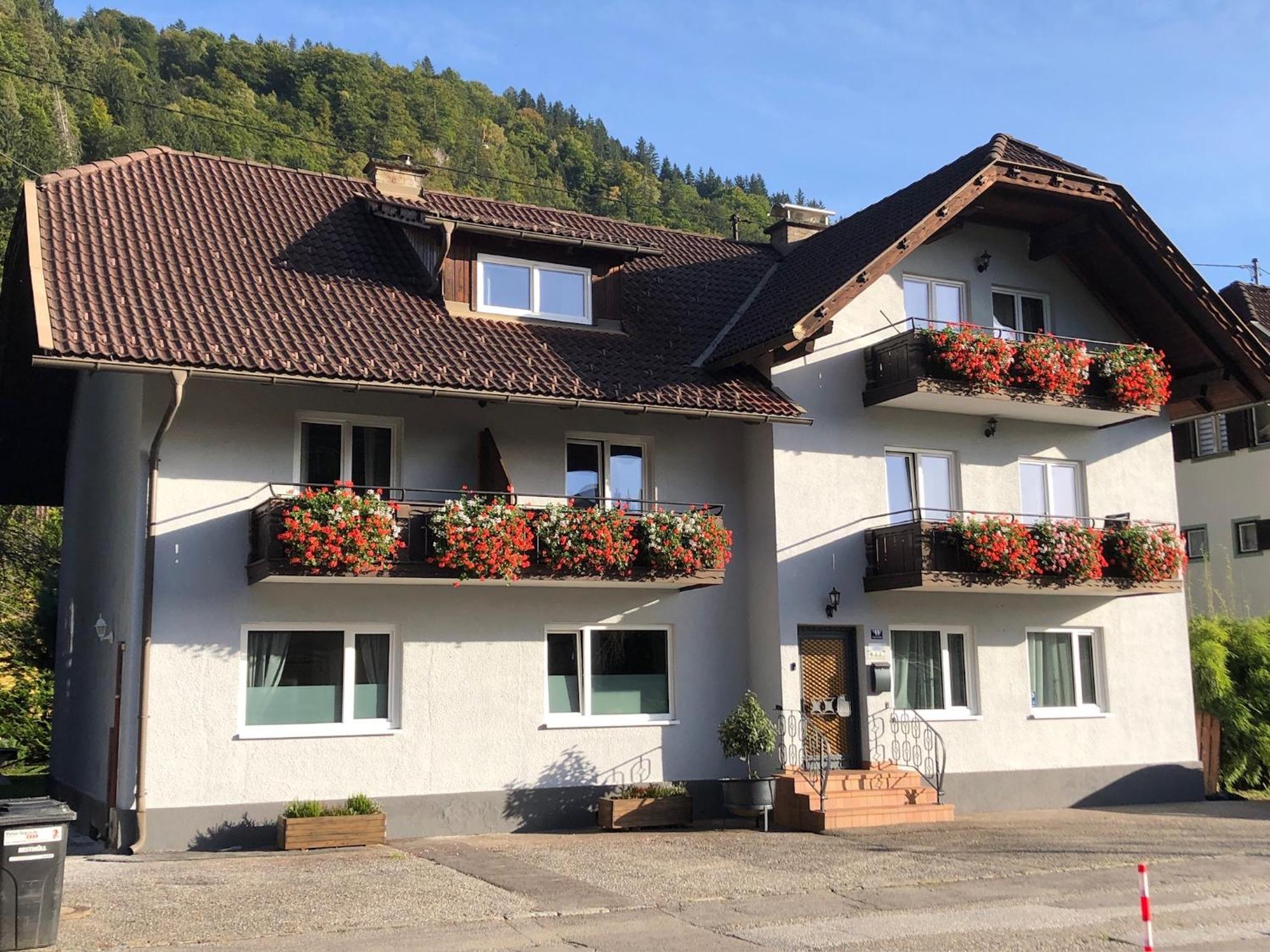 Appartement Kuhglocken Ferienhaus Fuenf Sinne Döbriach Kültér fotó