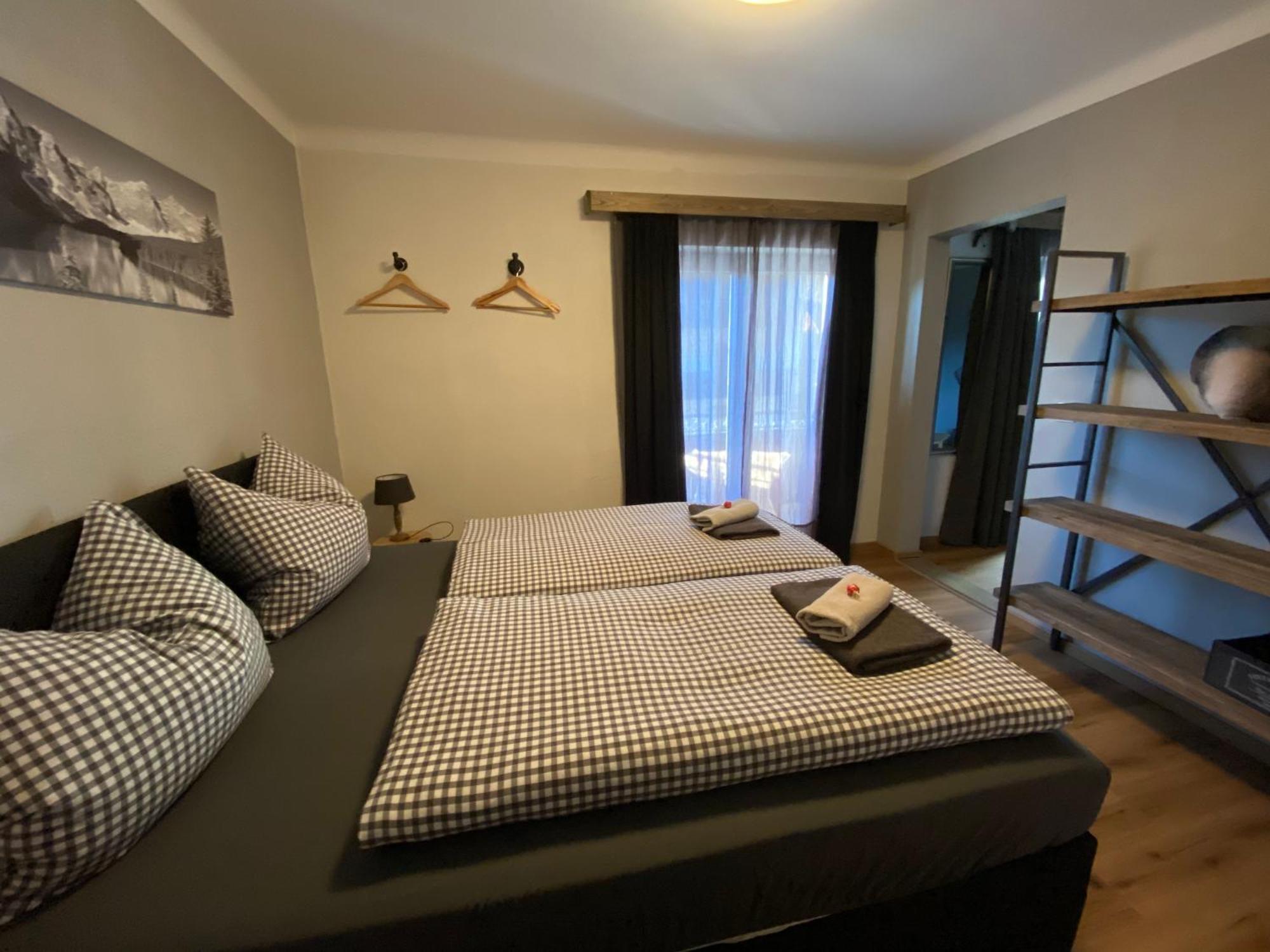 Appartement Kuhglocken Ferienhaus Fuenf Sinne Döbriach Kültér fotó